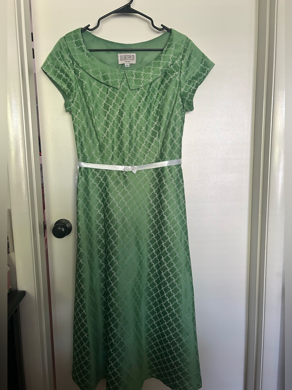 Julian Taylor Vintage 2000s Green Geometric Midi Dress Mod Retro Style